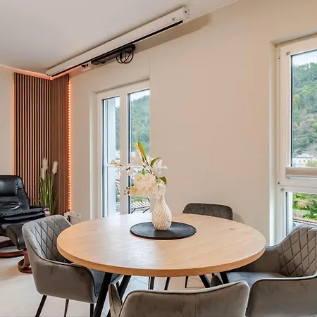 Appartement Villenpromenade - Aussicht - Beamer - Parkplatz *